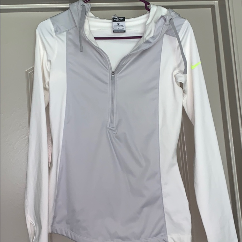 Nike Half ZIP